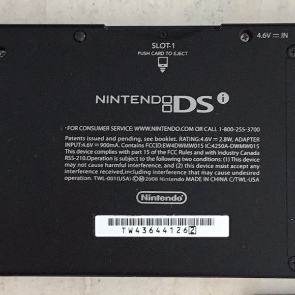 Nintendo DSi Console & 6 Nintendo DS Games Handheld System & Charger Toy Story - Picture 6 of 16